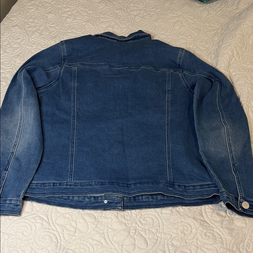 NWT Diane Gilman Blue Denim Jacket with stretch. - Picture 9 of 11